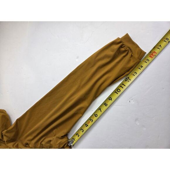 Rae Mode Sweatshirt Women's Medium Mustard Yellow Hoodie Cropped Half Zip - Picture 5 of 5